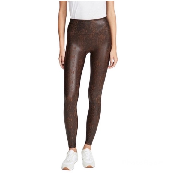 SPANX® Snake Print Faux Leather Leggings
BROWN SNAKESKIN, Size L - Picture 3 of 8